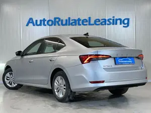 Skoda Octavia - imagine 4