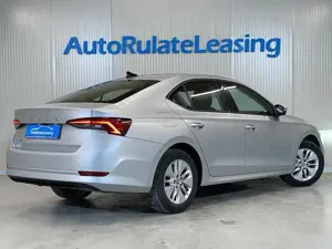 Skoda Octavia - imagine 3