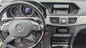 Mercedes Benz E 200 , an 2013 , EURO 5 - imagine 6