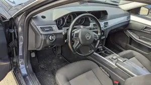 Mercedes Benz E 200 , an 2013 , EURO 5 - imagine 8