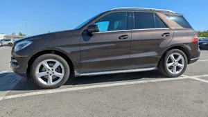 Mercedes-Benz ML 350 4 Matic , Euro 6 , An fabricatie 2013 - imagine 2