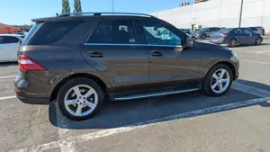 Mercedes-Benz ML 350 4 Matic , Euro 6 , An fabricatie 2013 - imagine 3