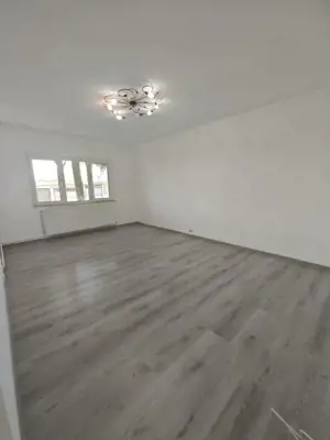 Apartament spațios,de vanzare, 3 camere, 98 mp, zona Petru Rares