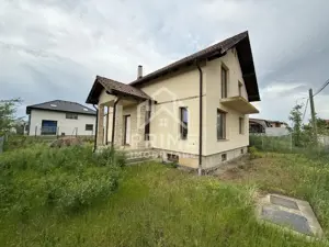 Casa de vanzare in Orizont, 200 mp.