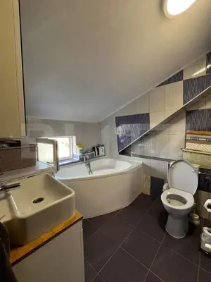 Apartament cu 2 camere, 54 mp, zona Lama - imagine 8