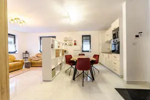 Apartament ultracentral în bloc nou, 2 camere cu terasa proprie - imagine 4