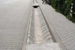 Rigole prefabricate din beton pentru sant trapezoidal - imagine 3