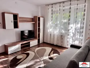 Apartament 3 camere de inchiriat zona Mall- str Careiului