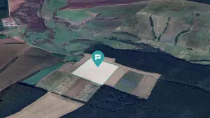 13ha de teren compact Ianova-Bencec