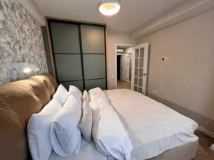 Ofer spre inchiriere garsoniera in zona Timpuri Noi