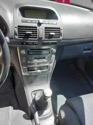 Toyota Avensis Break - imagine 3