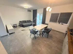 Triplex cu 3 camere,2 bai,mobilat si utilat,Dumbravita