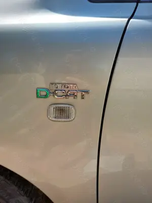 Toyota Avensis Break - imagine 9