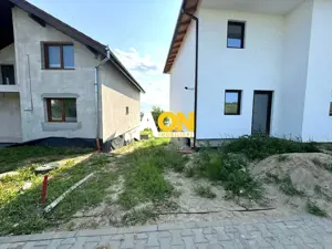 De vanzare apartament 3 camere, la vila, 130mp teren, Lac Chereteu - imagine 11