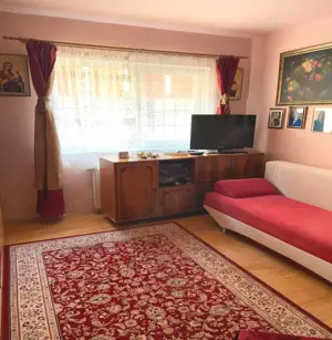 Apartament cu 2 camere, 56 mp, balcon, zona strazii Eroilor!