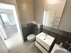 Apartament 3 camere vis a vis de Prefectura Complet renovat - imagine 7 Apartament 3 camere vis a vis de Prefectura Complet renovat - imagine 7