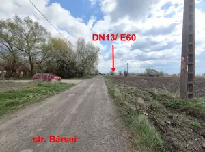 Teren intravilan 4,5 ha în Stupini - DN13.