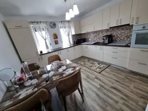 Comuna Berceni, casa individuala, mobilată și utilată complet, mutare imediata - imagine 8