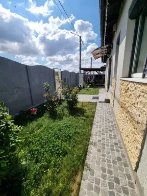 Comuna Berceni, casa individuala, mobilată și utilată complet, mutare imediata - imagine 16