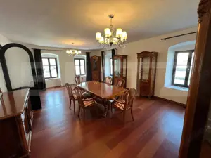 Apartament cu 2 camere, 130 mp, zona Centru Istoric - imagine 2