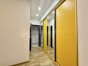 Apartament 3 camere modern,  loc de parcare + boxa, Isaran Coresi - imagine 3