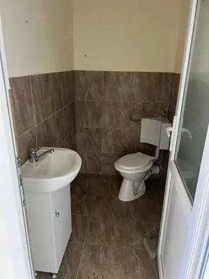 Inchiriez spatiu comercial in Oradea, zona Spitalul Judetean - imagine 10