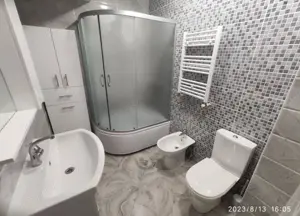 Se ofera spre inchiriere garsoniera in zona Piata Gorjului - imagine 2 Se ofera spre inchiriere garsoniera in zona Piata Gorjului - imagine 2