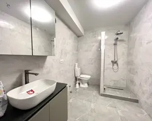 Se ofera spre inchiriere garsoniera in zona Piata Gorjului