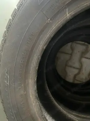 Vând cauciuc  de vara