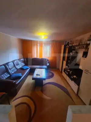 Casa de vanzare in 2 rate , cu 3 camere, 84 mp, zona Cicoarei - imagine 3