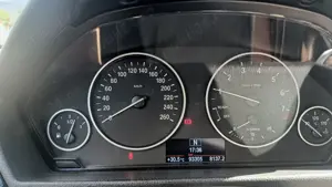 BMW 318 an 2018 - imagine 5