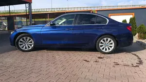 BMW 318 an 2018 - imagine 9