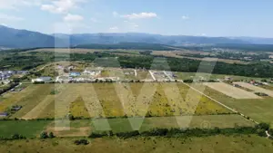 Teren intravilan 5100 mp, Cisnadie - ideal pentru investitie  - imagine 8