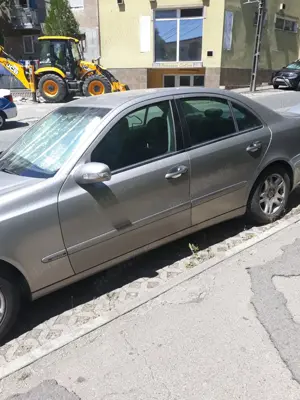 Mercedes E200 - imagine 3 Mercedes E200 - imagine 3