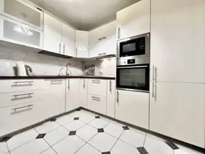 Inchiriez garsoniera in zona Gorjului - imagine 4