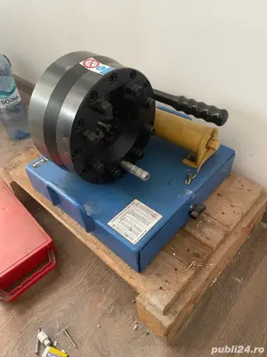 Presa manuală sertizat furtunuri hidraulice - Ekstein (Germania)