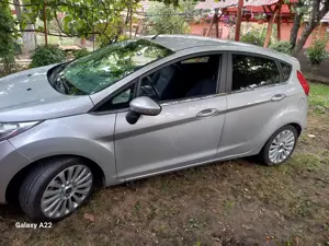 Vand Ford Fiesta Titanium  - imagine 7