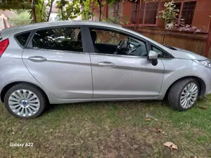 Vand Ford Fiesta Titanium  - imagine 4