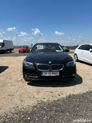 BMW Seria 5 Touring F11   520d xDrive   Head-Up, Trapa Panoramică, Navi   2015 - imagine 2