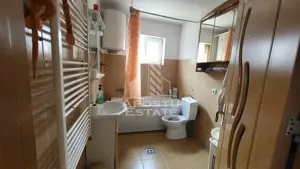 Casa individuala cu 7 camere,si teren de 550 mp,Dudestii Noi - imagine 7