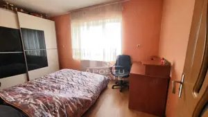 Casa individuala cu 7 camere,si teren de 550 mp,Dudestii Noi - imagine 4