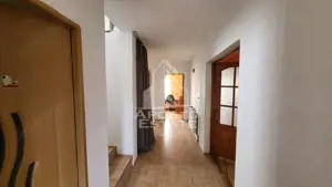 Casa individuala cu 7 camere,si teren de 550 mp,Dudestii Noi - imagine 6