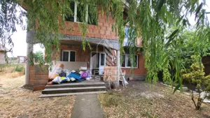 Casa individuala cu 7 camere,si teren de 550 mp,Dudestii Noi - imagine 13