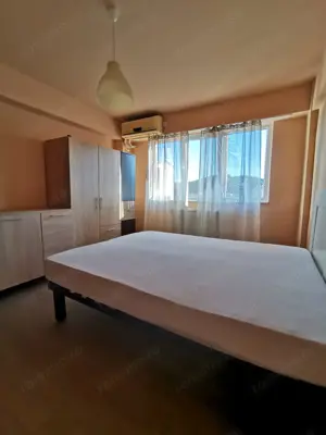 Închiriez apartament 3 camere Micro 4 - imagine 15