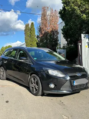 Vând Ford Focus MK 3 2012 - imagine 3