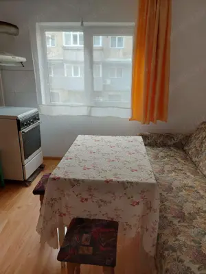 Vand Apartament 3 camere Rovinari - imagine 9