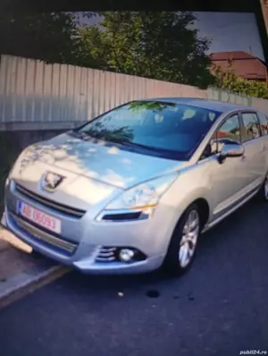 Peugeot 5008 exclusive.1.6 hdci - imagine 4 Peugeot 5008 exclusive.1.6 hdci - imagine 4