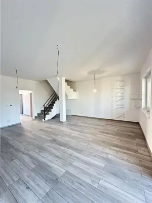 GIROC - Duplex spatios - Finalizat - Toate utilit #259; #539;ile