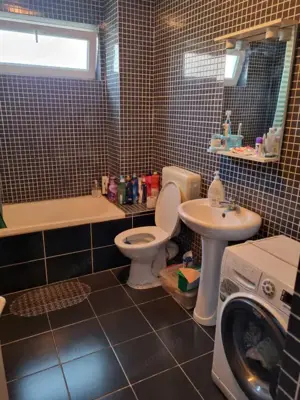 Apartament 3 camere decomandat, 68 mp ,zona 1 Mai ,Ciuperca. - imagine 10