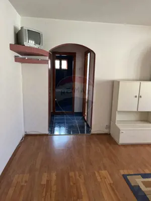 Apartament de vânzare in Câmpulung - imagine 2